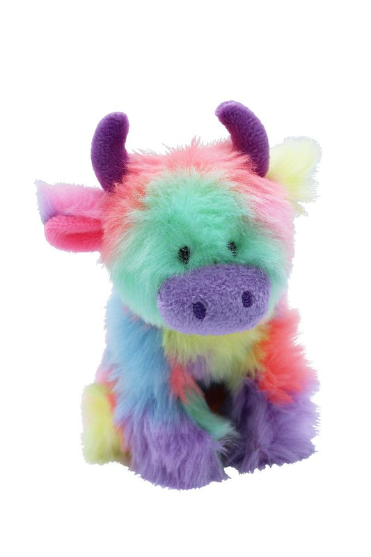 Small Highland Cow Rainbow